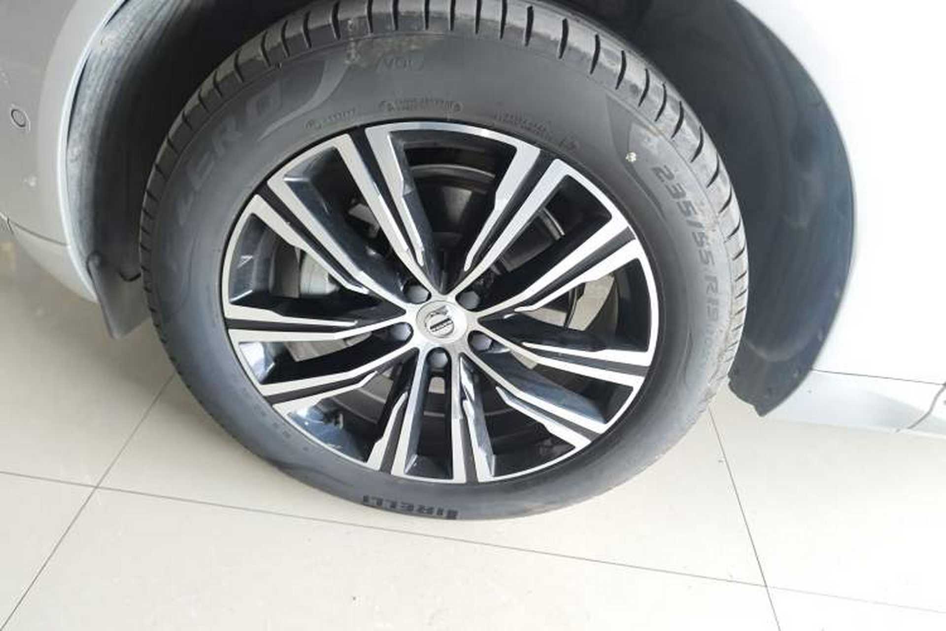 Used Volvo XC60 2022 B5 4x4 Zhiya Luxury Edition Exterior 4