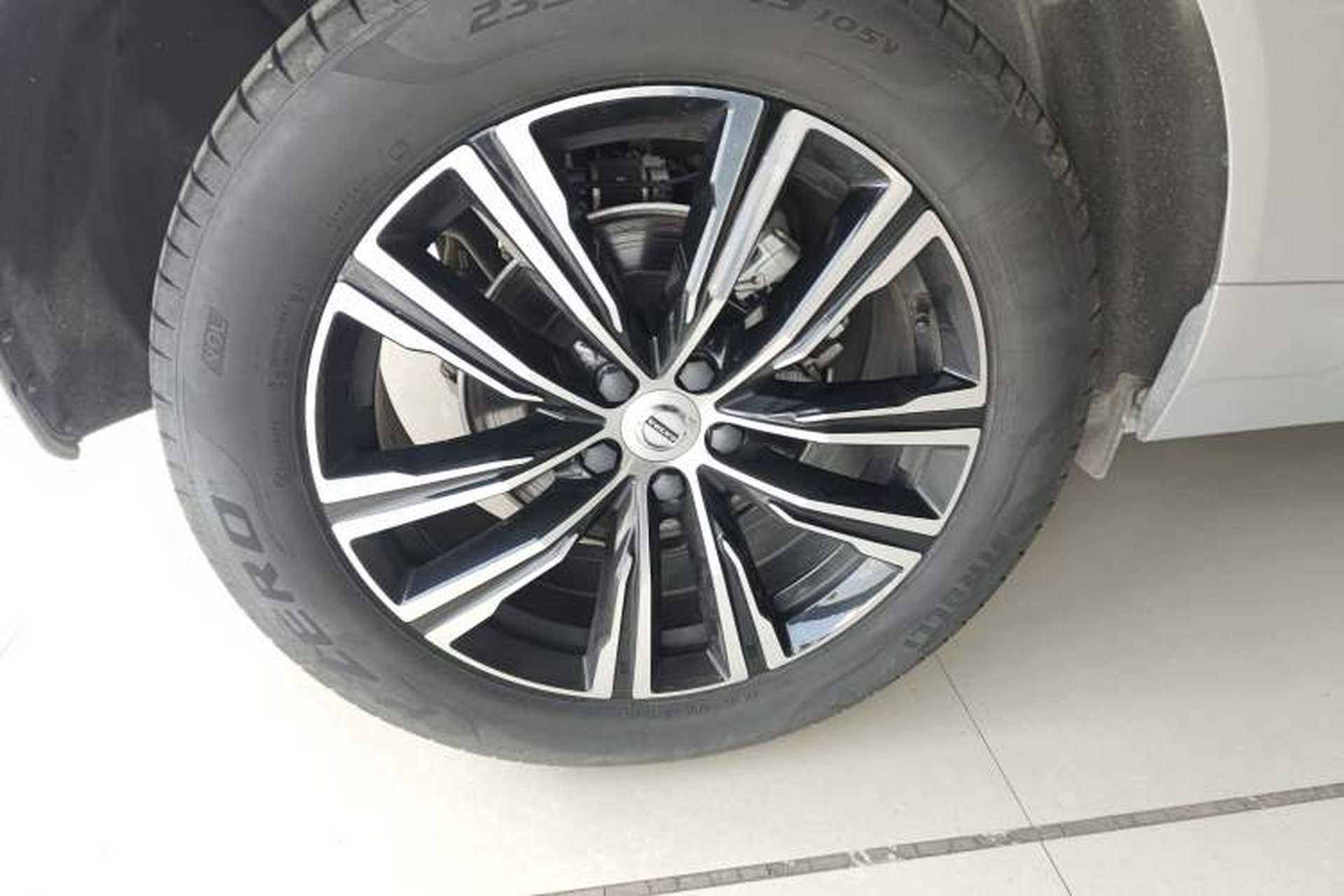 Used Volvo XC60 2022 B5 4x4 Zhiya Luxury Edition Exterior 5