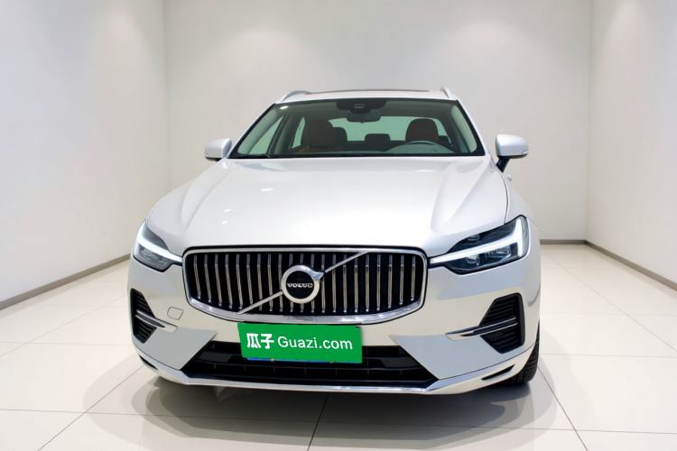 Used Volvo XC60 2022 B5 4x4 Zhiyi Luxury Edition Front