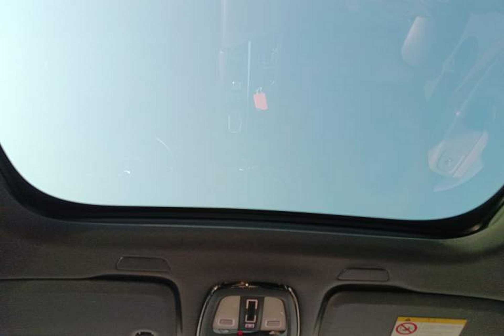 Used Volvo XC60 2022 B5 4x4 Zhiya Luxury Edition Headliner