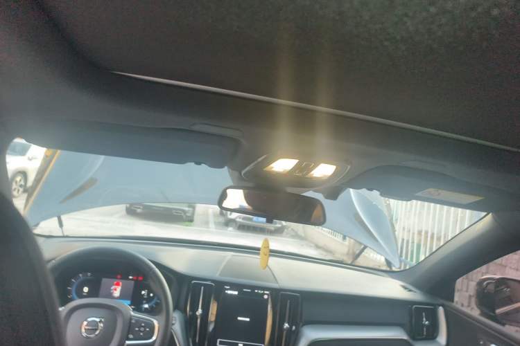 Used Volvo XC60 2022 B5 4x4 Zhiyi Luxury Edition Headliner