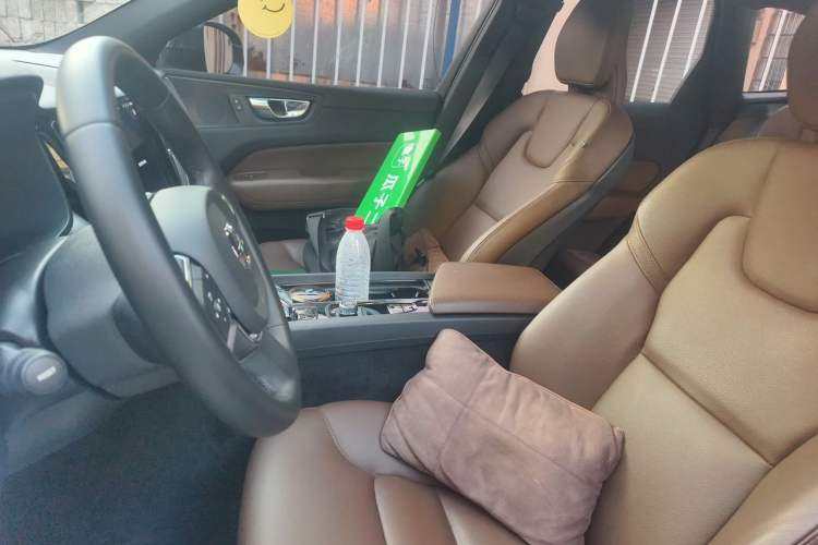 Used Volvo XC60 2022 B5 4x4 Zhiyi Luxury Edition Left Front Seat