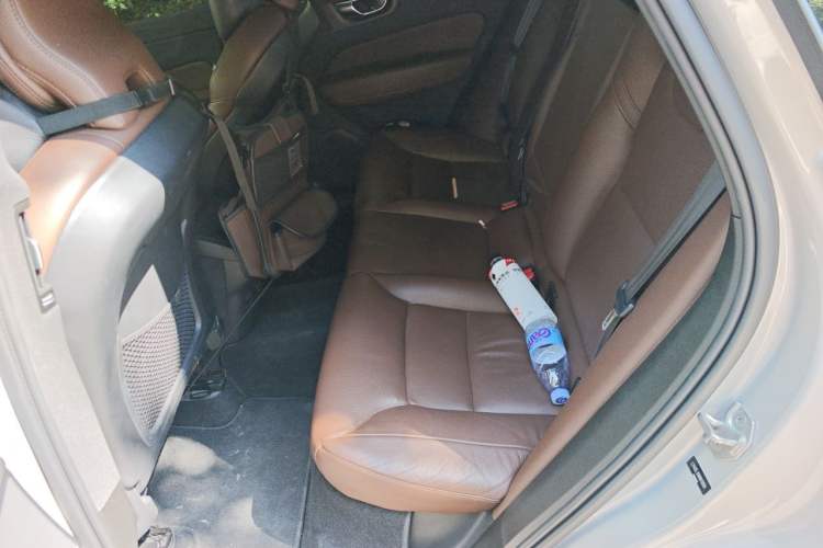 Used Volvo XC60 2022 B5 4x4 Zhiyi Luxury Edition Left Rear Seat
