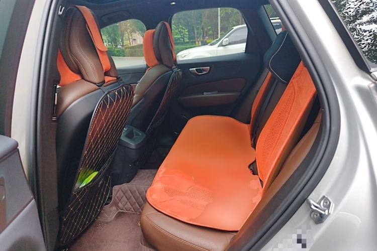 Used Volvo XC60 2022 B5 4x4 Zhiyi Luxury Edition Left Rear Seat