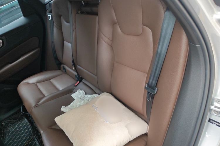 Used Volvo XC60 2022 B5 4x4 Zhiyi Luxury Edition Left Rear Seat