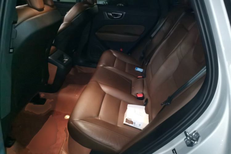 Used Volvo XC60 2022 B5 4x4 Zhiyi Luxury Edition Left Rear Seat