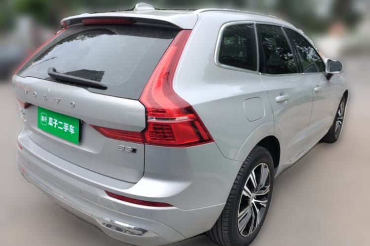 Used Volvo XC60 2022 B5 4x4 Smart Luxury Edition Rear Right 45 Deg