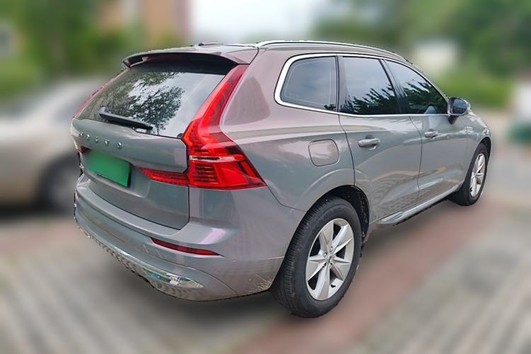 Used Volvo XC60 2022 B5 4x4 Zhiyi Luxury Edition Rear Right 45 Deg