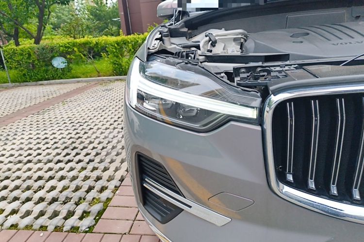 Used Volvo XC60 2022 B5 4x4 Zhiyi Luxury Edition Right Front Headlight