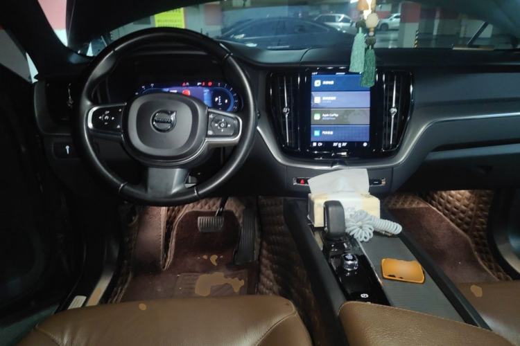 Used Volvo XC60 2022 B5 4x4 Zhiyi Sport Edition Steering Wheel