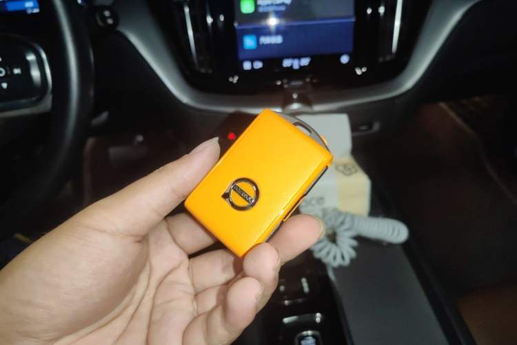 Used Volvo XC60 2022 B5 4x4 Zhiyi Sport Edition Vehicle Key