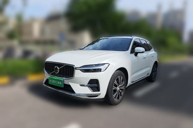 Used Volvo XC60 2022 B5 4x4 Smart Luxury Edition