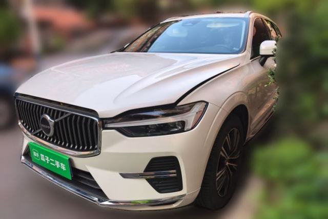 Used Volvo XC60 2022 B5 4x4 Smart Luxury Edition