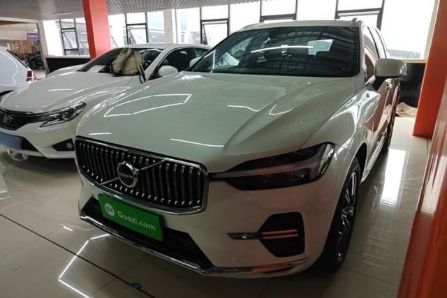 Used Volvo XC60 2022 B5 4x4 Smart Luxury Edition