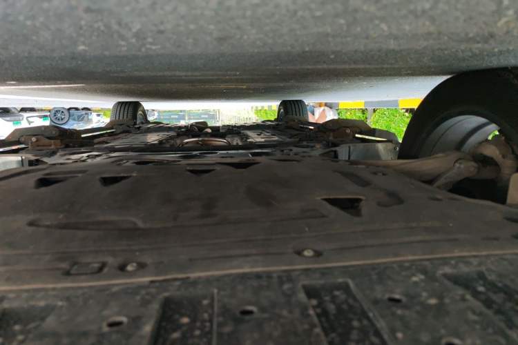 Used Volvo XC60 2022 B5 4x4 Smart Luxury Edition Chassis Front