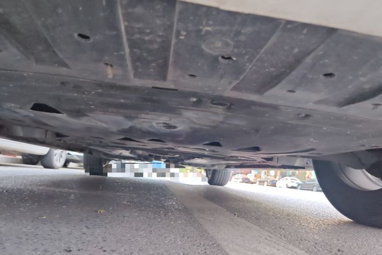 Used Volvo XC60 2022 B5 4x4 Zhiyi Luxury Edition Chassis Front