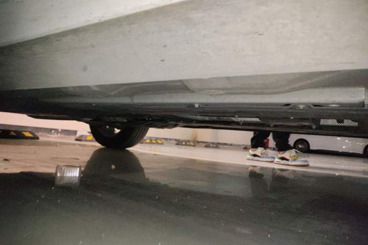 Used Volvo XC60 2022 B5 4x4 Zhiyi Luxury Edition Chassis Front Right