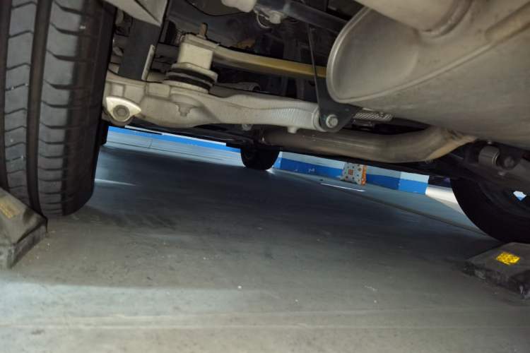 Used Volvo XC60 2022 B5 4x4 Smart Luxury Edition Chassis Rear Left