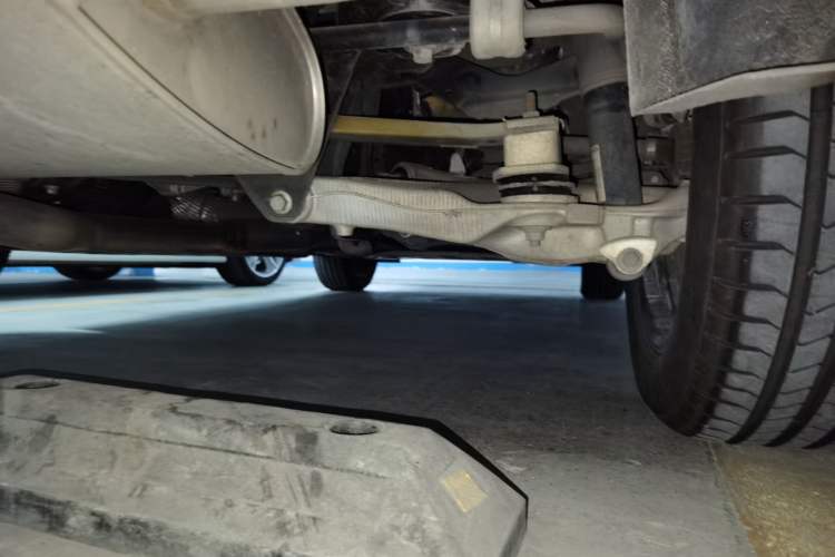 Used Volvo XC60 2022 B5 4x4 Smart Luxury Edition Chassis Rear Right