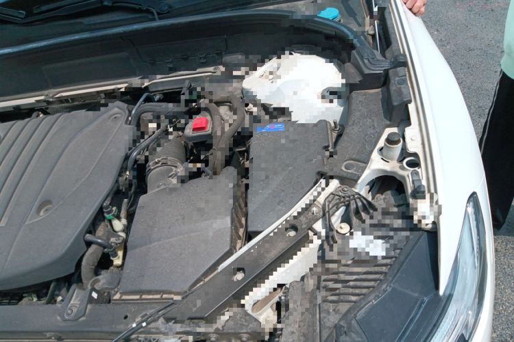 Used Volvo XC60 2022 B5 4x4 Zhiyi Luxury Edition Engine Bay Left