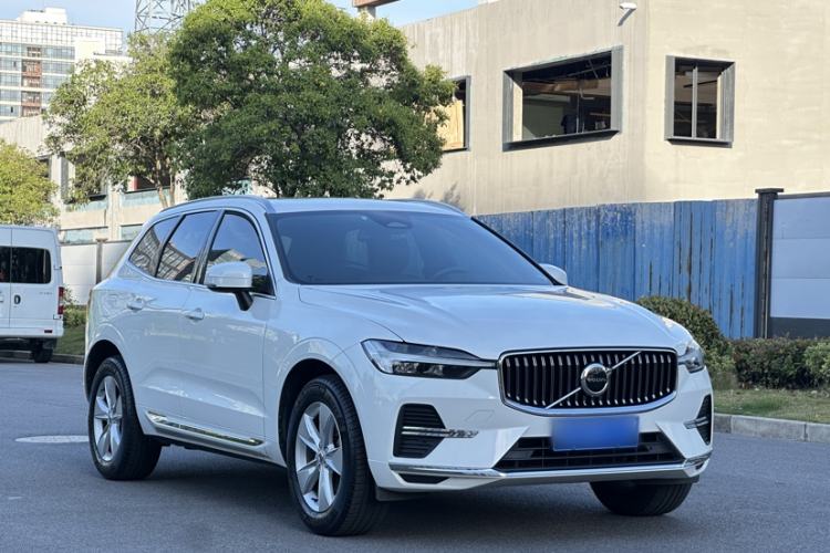 Used Volvo XC60 2022 B5 4x4 Zhiyi Luxury Edition Exterior 1
