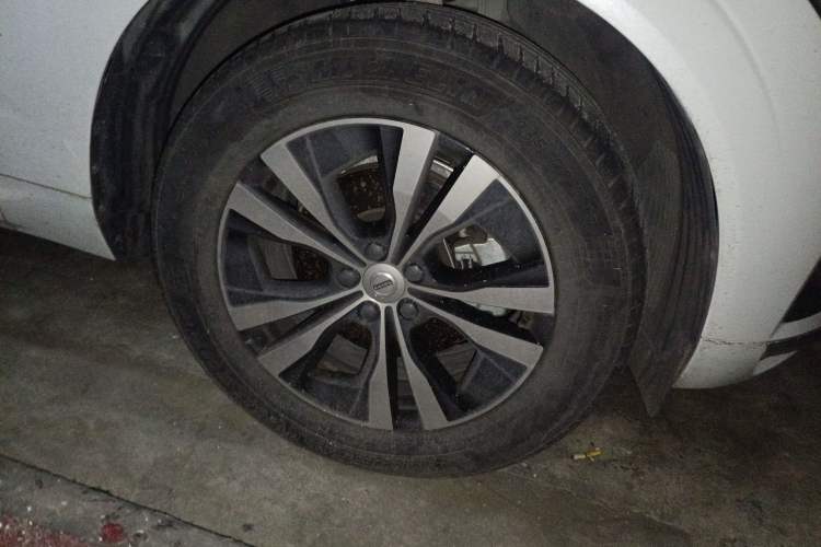 Used Volvo XC60 2022 B5 4x4 Zhiyi Luxury Edition Exterior 1