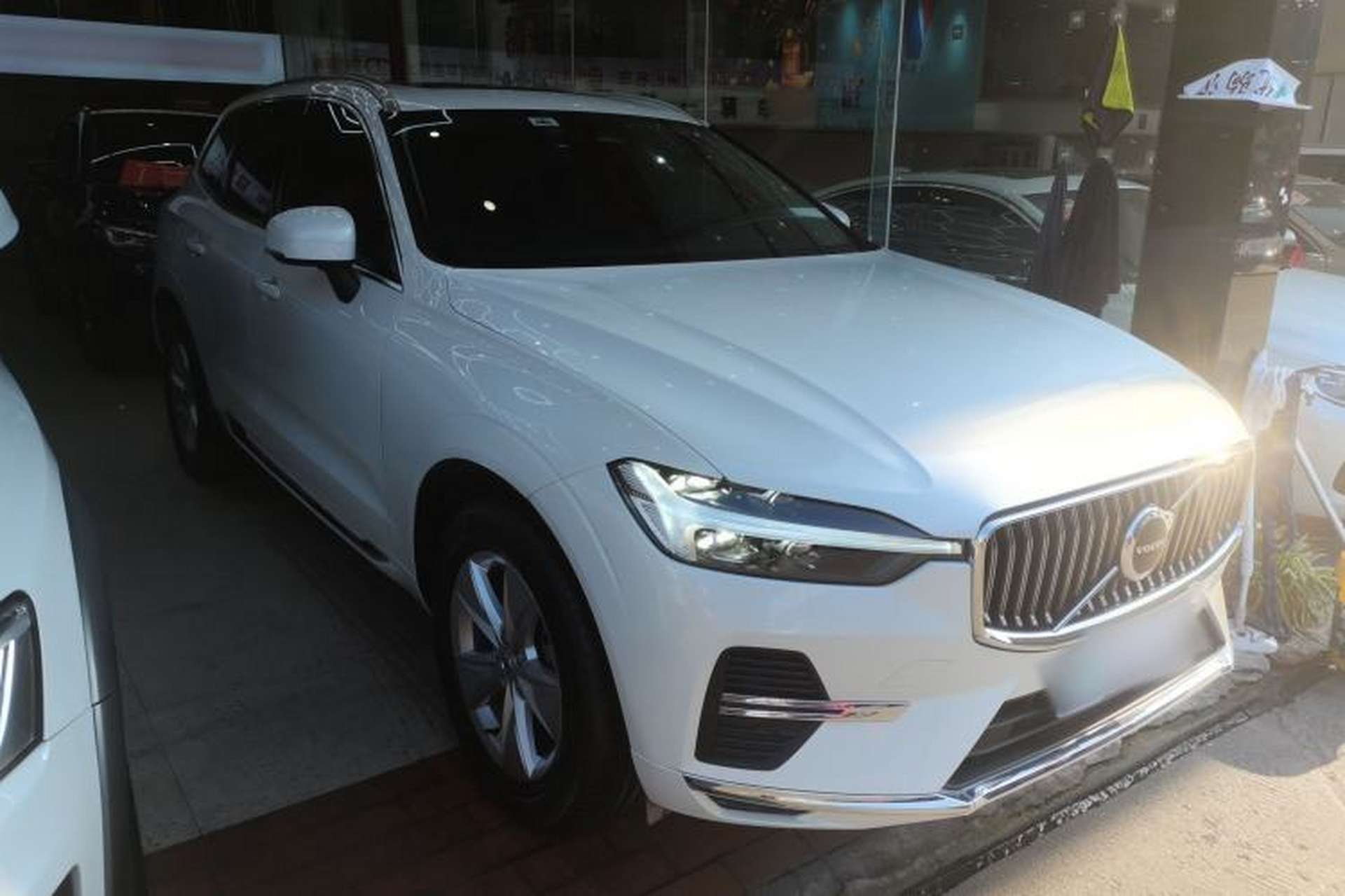 Used Volvo XC60 2022 B5 4x4 Zhiyi Luxury Edition Exterior 1
