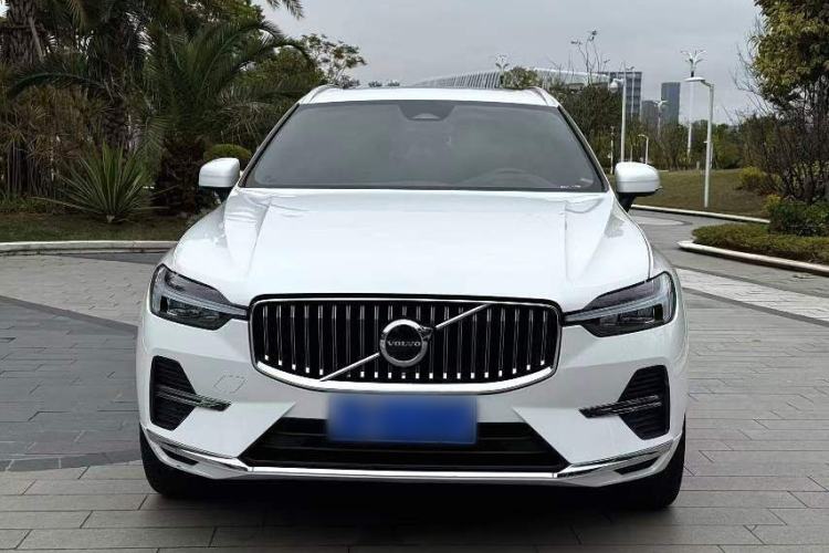 Used Volvo XC60 2022 B5 4x4 Zhiyi Luxury Edition Exterior 1