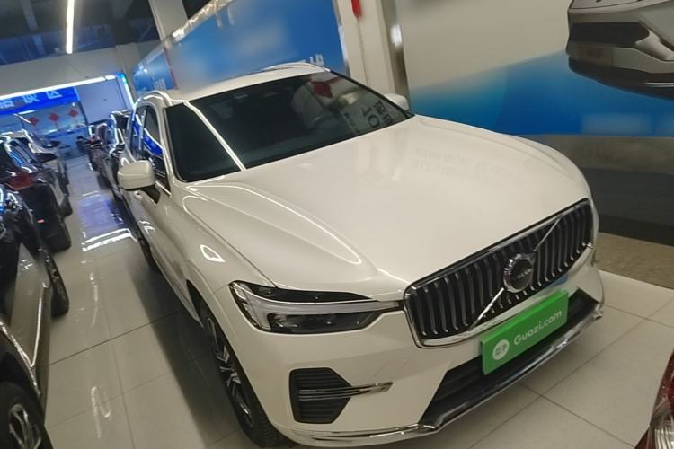 Used Volvo XC60 2022 B5 4x4 Smart Luxury Edition Exterior 1