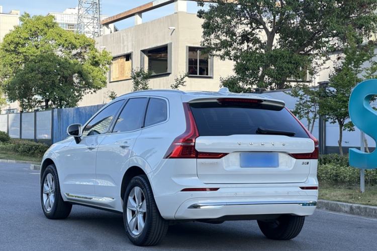 Used Volvo XC60 2022 B5 4x4 Zhiyi Luxury Edition Exterior 2