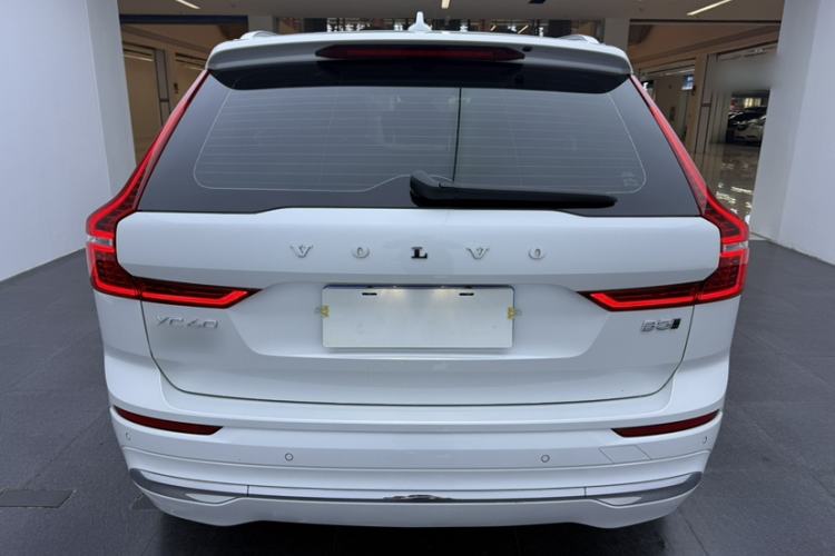 Used Volvo XC60 2022 B5 4x4 Zhiyi Luxury Edition Exterior 2