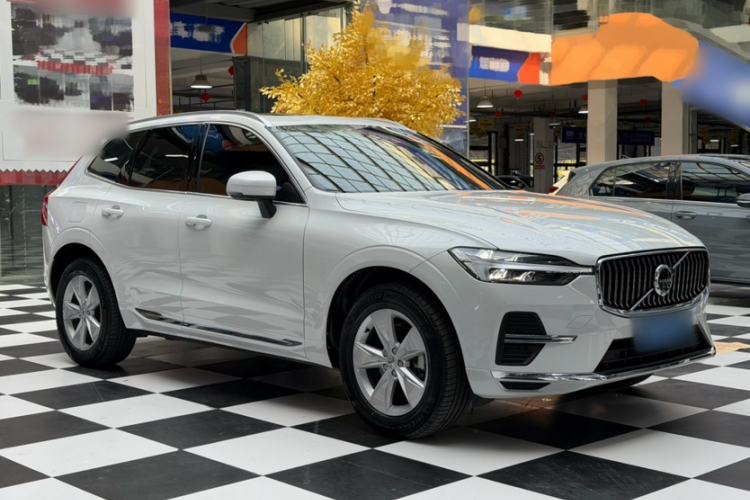 Used Volvo XC60 2022 B5 4x4 Zhiyi Luxury Edition Exterior 3