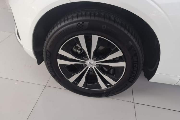 Used Volvo XC60 2022 B5 4x4 Zhiyi Luxury Edition Exterior 4