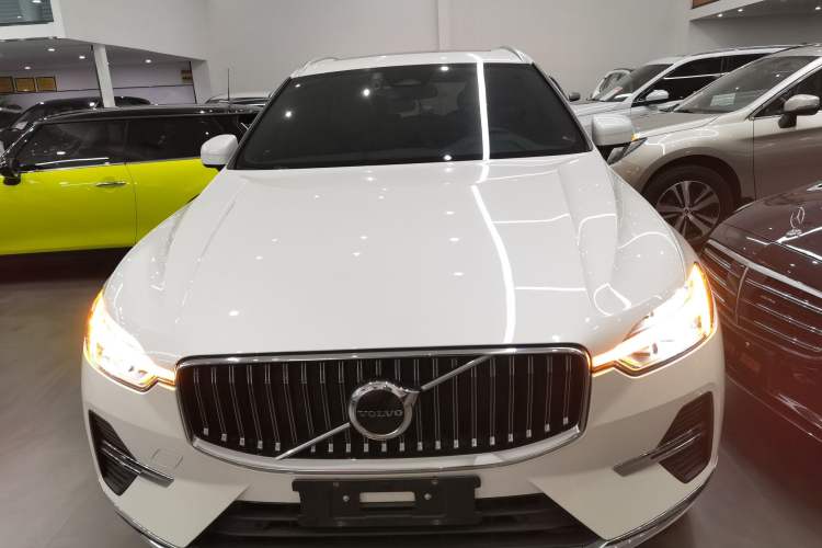 Used Volvo XC60 2022 B5 4x4 Zhiyi Luxury Edition Front