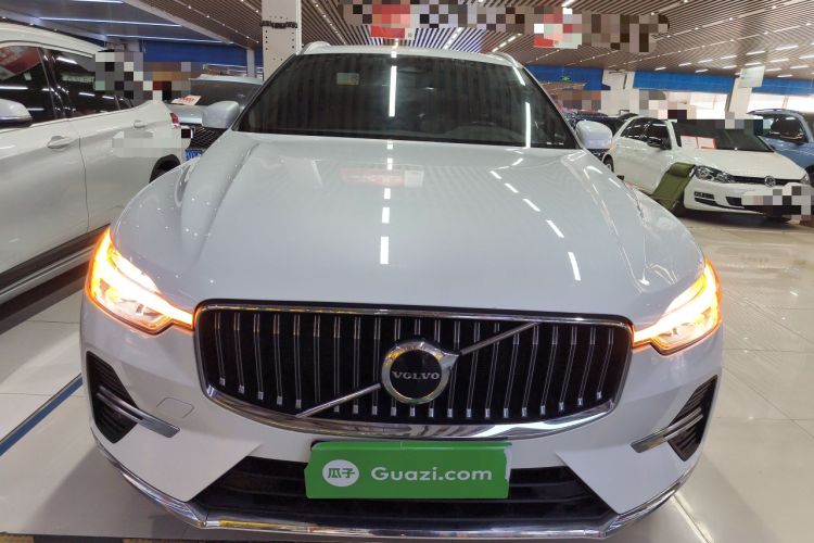 Used Volvo XC60 2022 B5 4x4 Smart Luxury Edition Front