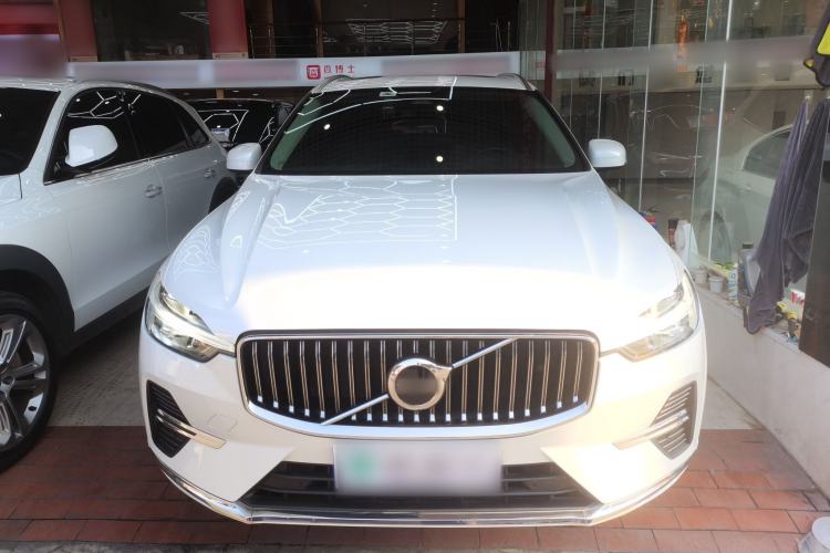 Used Volvo XC60 2022 B5 4x4 Zhiyi Luxury Edition Front