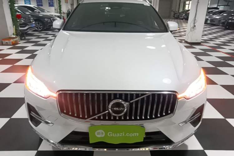 Used Volvo XC60 2022 B5 4x4 Zhiyi Luxury Edition Front