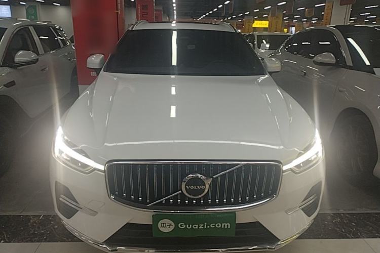 Used Volvo XC60 2022 B5 4x4 Zhiyi Luxury Edition Front