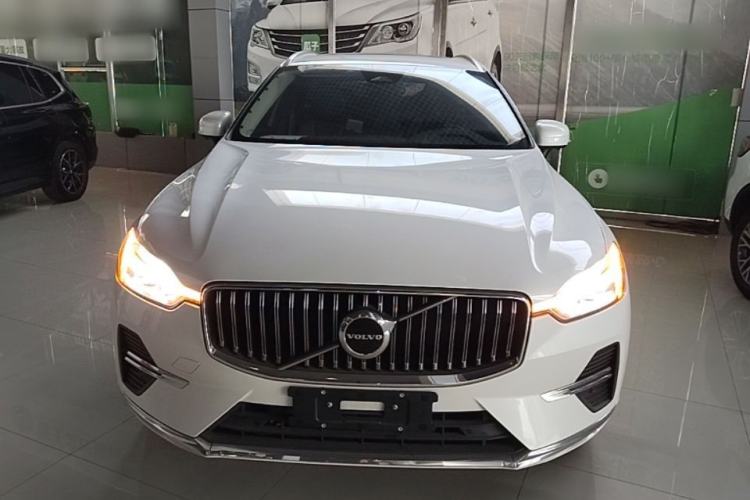 Used Volvo XC60 2022 B5 4x4 Zhiyi Luxury Edition Front