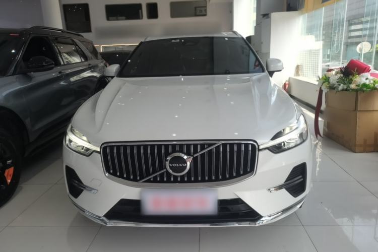 Used Volvo XC60 2022 B5 4x4 Zhiyi Luxury Edition Front