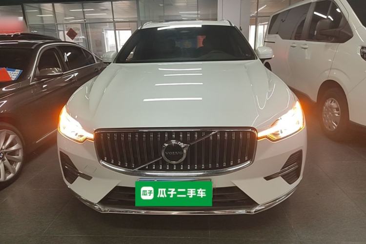 Used Volvo XC60 2022 B5 4x4 Zhiyi Luxury Edition Front