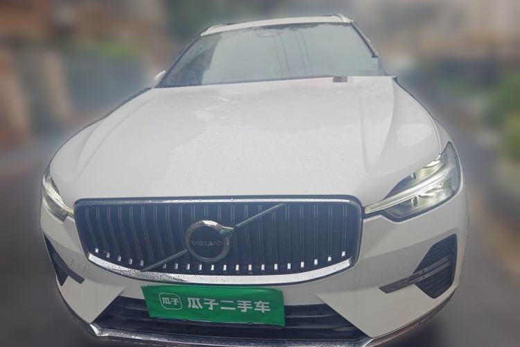 Used Volvo XC60 2022 B5 4x4 Smart Luxury Edition Front