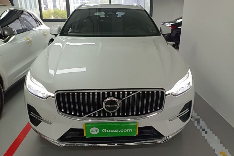 Used Volvo XC60 2022 B5 4x4 Smart Luxury Edition Front