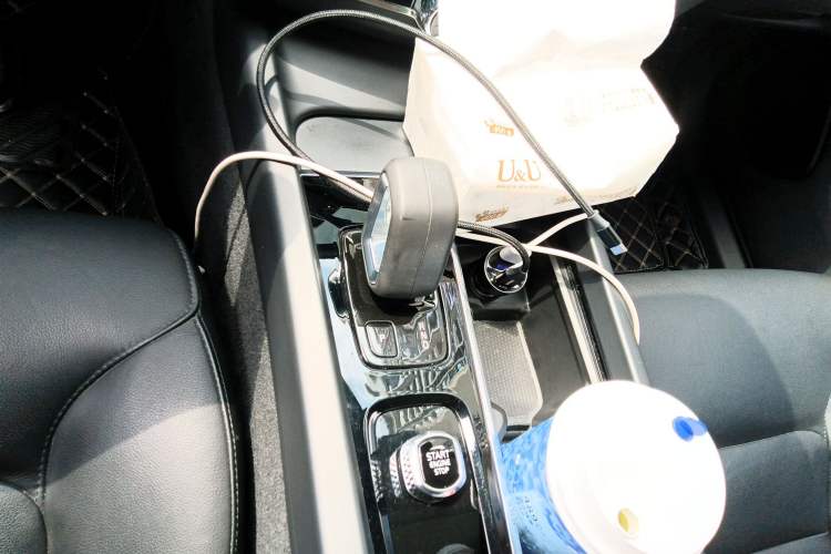 Used Volvo XC60 2022 B5 4x4 Zhiyi Luxury Edition Gear Lever