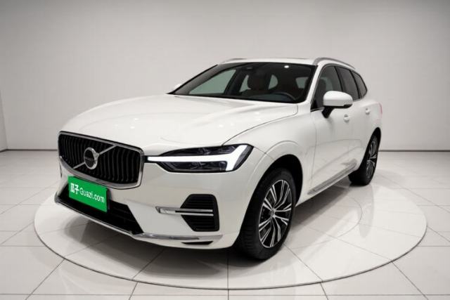 Used Volvo XC60 2022 B5 4x4 Smart Luxury Edition