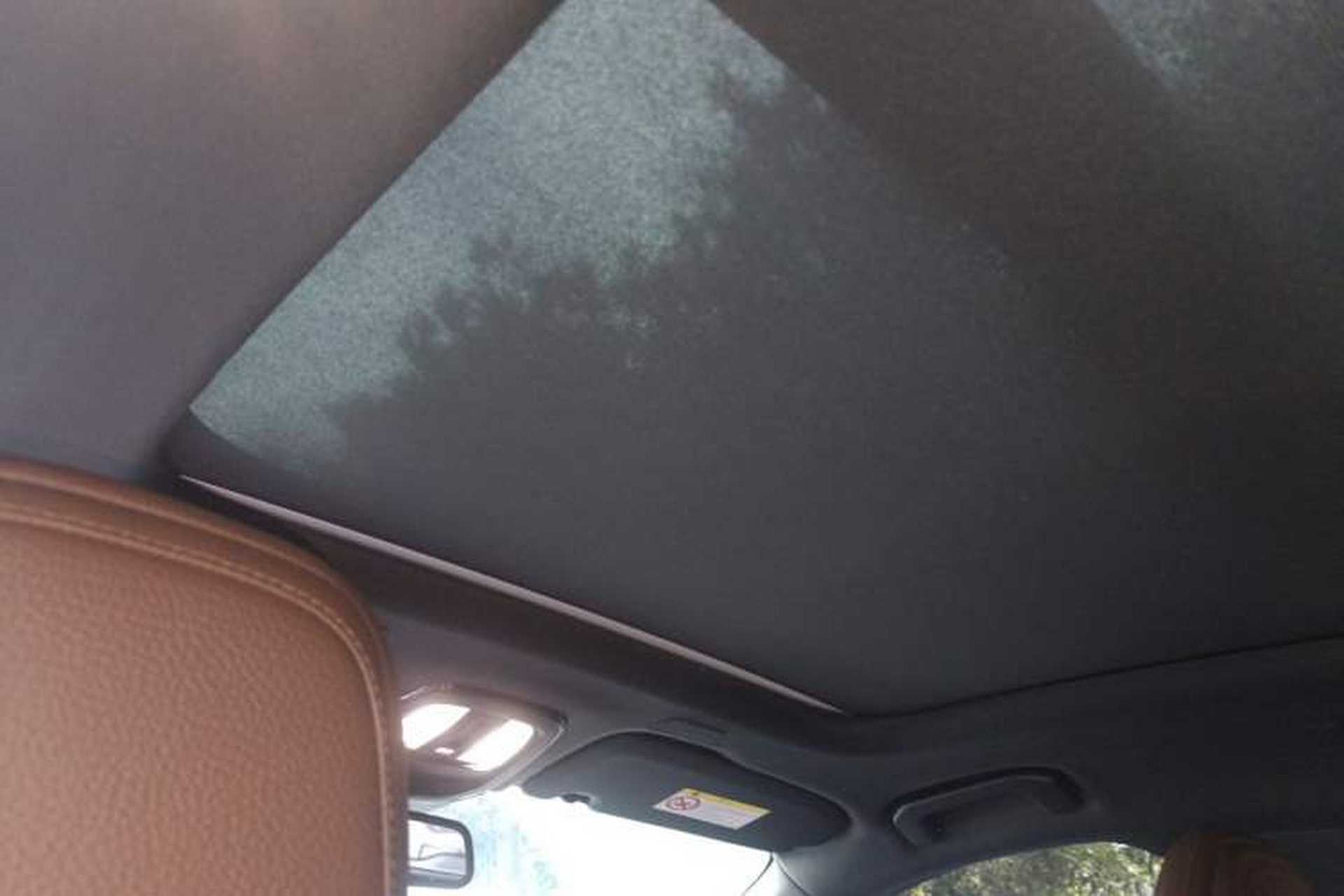 Used Volvo XC60 2022 B5 4x4 Zhiyi Luxury Edition Headliner