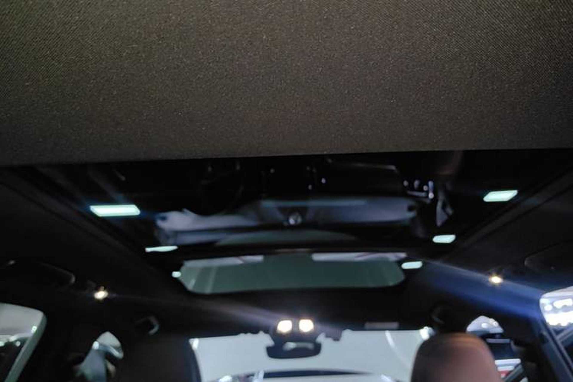Used Volvo XC60 2022 B5 4x4 Smart Luxury Edition Headliner