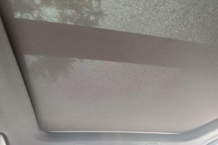 Used Volvo XC60 2022 B5 4x4 Smart Luxury Edition Headliner