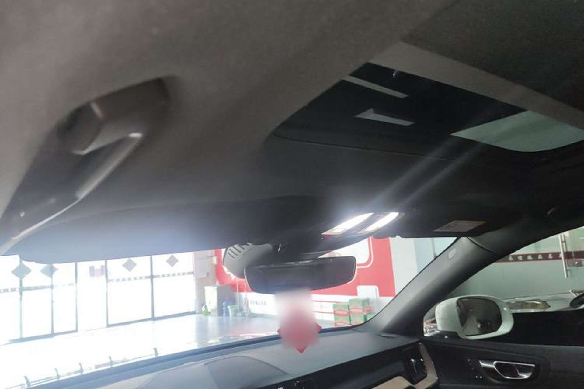 Used Volvo XC60 2022 B5 4x4 Smart Luxury Edition Headliner