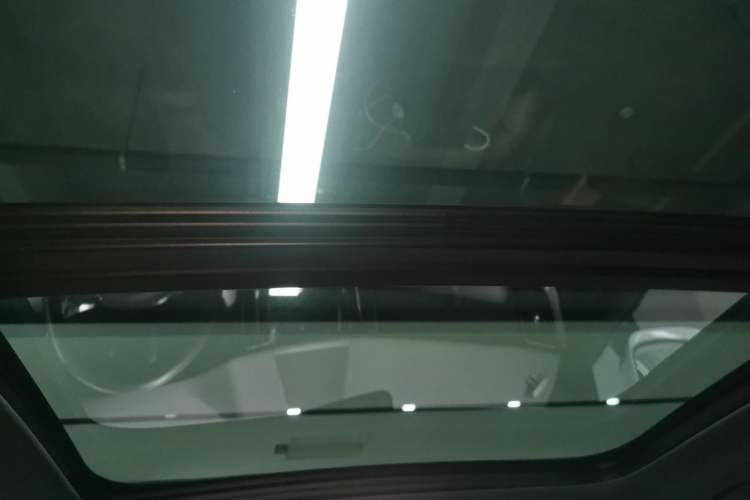 Used Volvo XC60 2022 B5 4x4 Zhiyi Luxury Edition Headliner